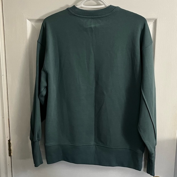 Old Navy Active Dynamic Fleece Sweater - Picture 4 of 5